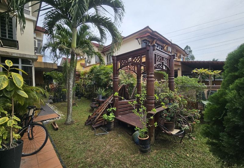 Jalan Seri Putra 4/5