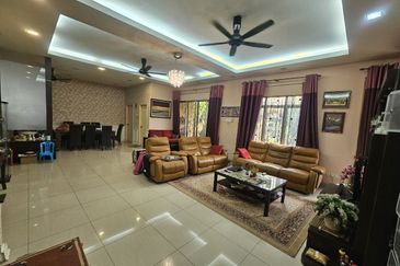 Jalan Seri Putra 4/5