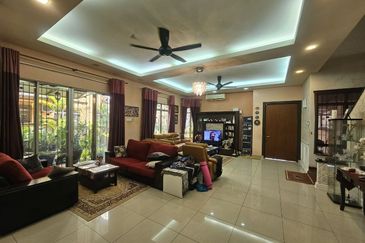 Jalan Seri Putra 4/5