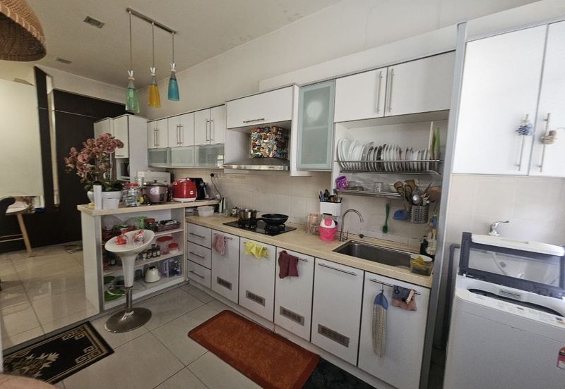 Jalan Seri Putra 4/5