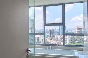 Suasana Bukit Ceylon