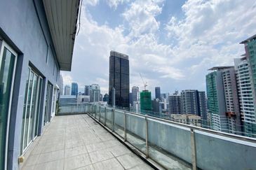 Suasana Bukit Ceylon