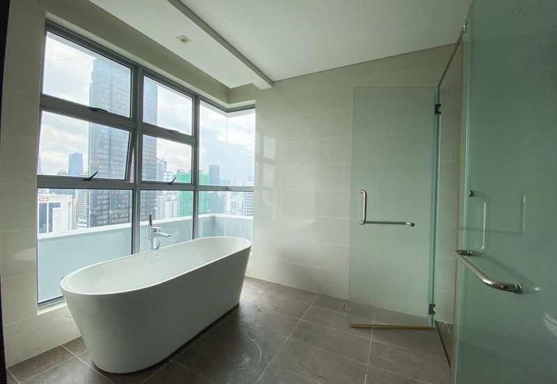 Suasana Bukit Ceylon