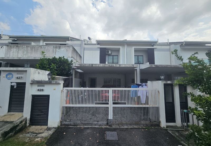 Laman Delfina @ Nilai Impian