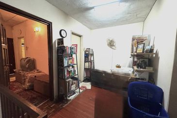 Taman Lembah Keramat AU5