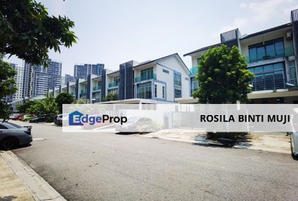 Bangi Avenue 3 Storey House Fully Reno For Sale , Selangor, Bangi