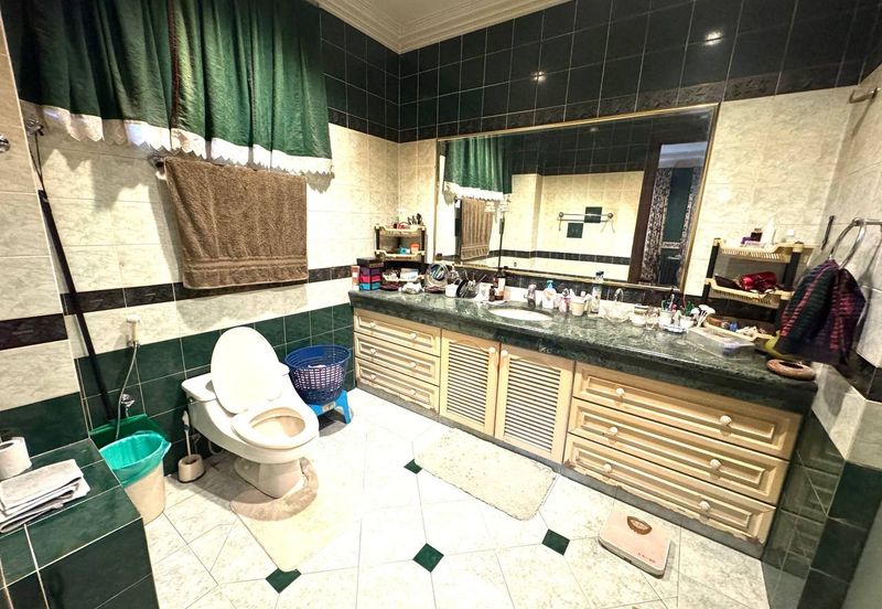 Saujana Resorts U2 Shah Alam 2 Storey Bungalow Lakeview For Sale 