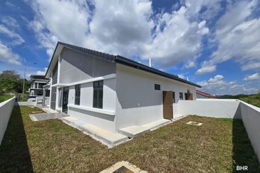 Taman Santalia Villa