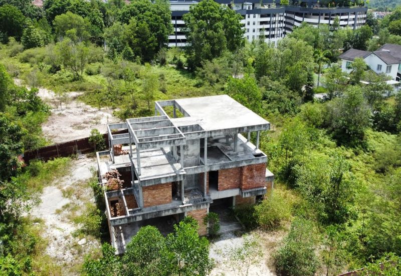 Bandar Bukit Mahkota Bangi Rumah Banglo 3 Tingkat Untuk Dijual 