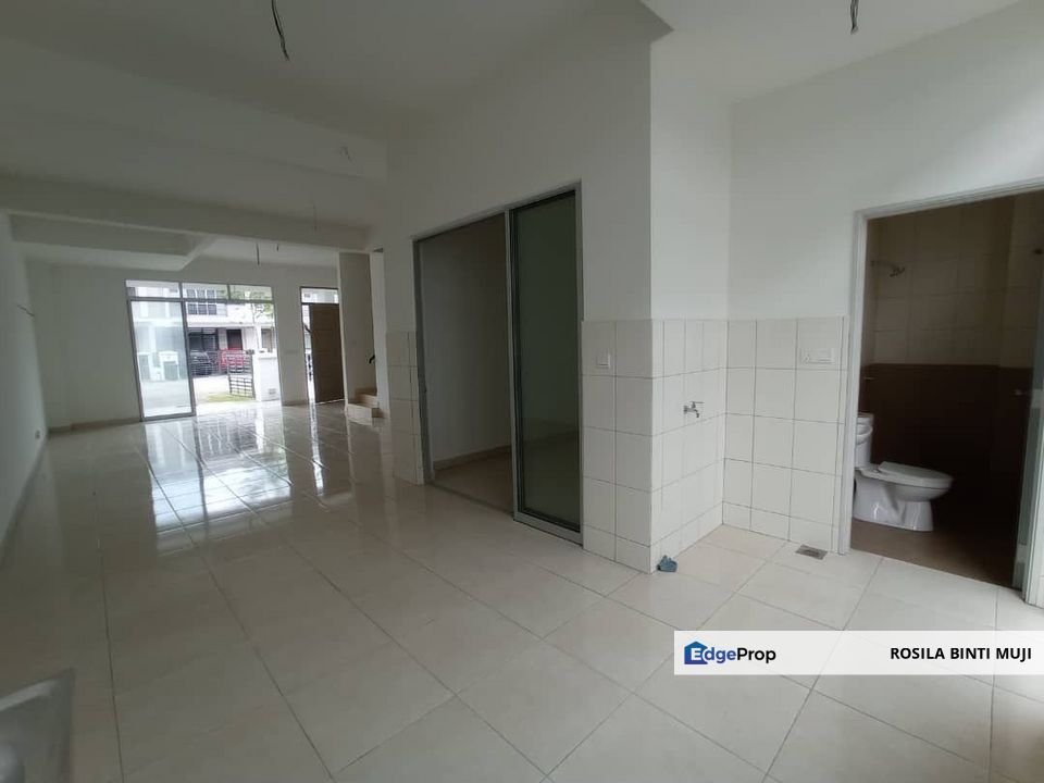 [ FREEHOLD ] Double Storey Taman Idaman Bangi (Near Taman Impian Putra ) Bangi, Selangor, Bangi