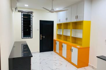 [ FULLY RENOVATED ] 3 Storey Taman Desiran Bayu Setapak Jaya KL 