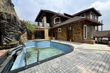 Taman Tun Dr Ismail (TTDI)