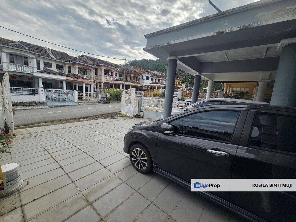 [ FULLY FURNISHED & RENOVATED ] Double Storey Taman Desa Melati Nilai Negeri Sembilan  , Negeri Sembilan, Nilai