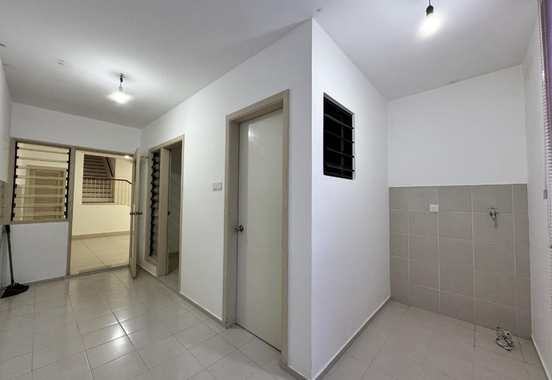 Cahaya SPK, Seksyen U9