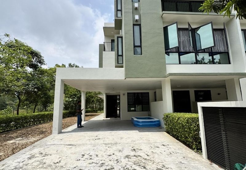 Cahaya SPK, Seksyen U9