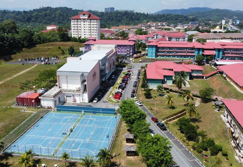 Ostia Bangi Business Avenue