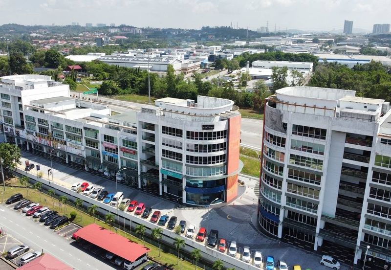 Ostia Bangi Business Avenue