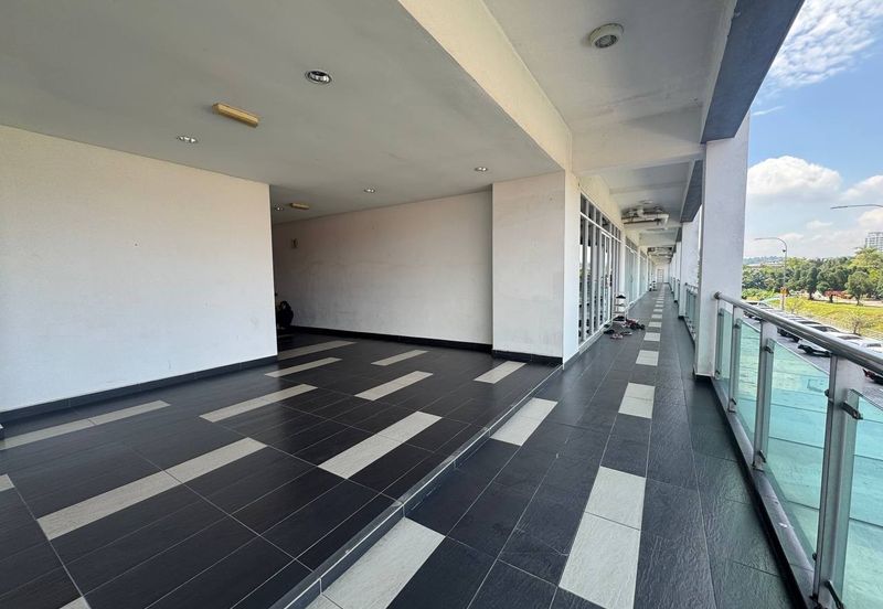 Ostia Bangi Business Avenue