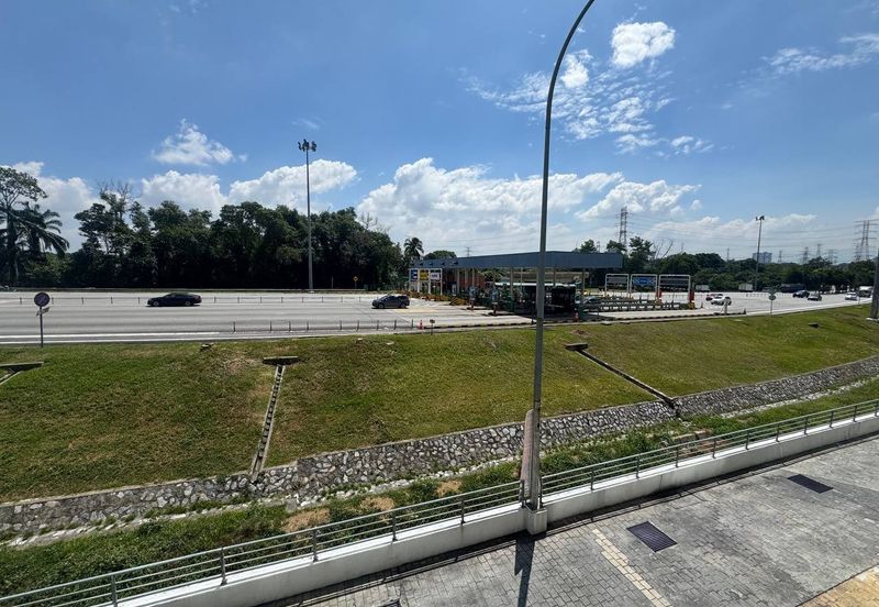 Ostia Bangi Business Avenue