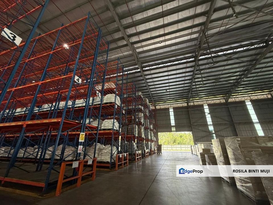 Stand Alone Factory Warehouse off Jalan Meru Klang For Sale, Selangor, Klang
