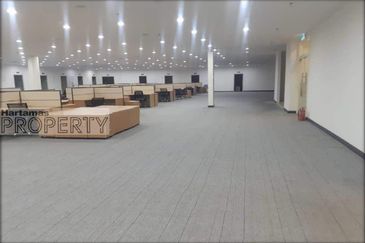 [SALE] SHOWROOM / WAREHOUSE @ USJ 1