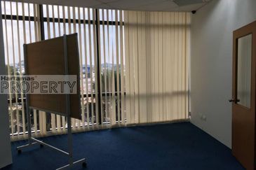 Menara UOA Bangsar, Bangsar (Partly Furnished)