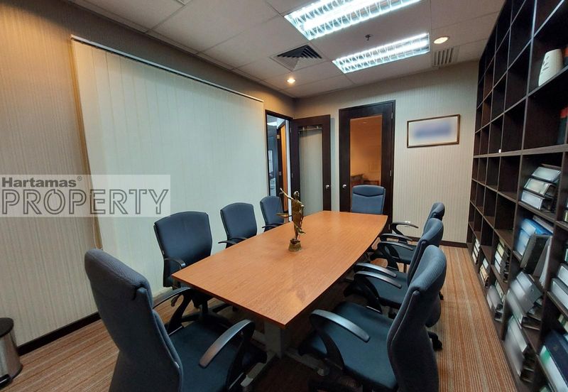 Menara UOA Bangsar, Bangsar