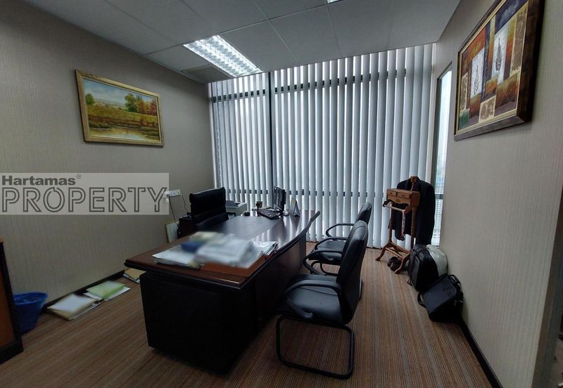 Menara UOA Bangsar, Bangsar