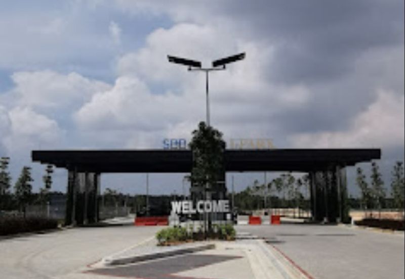 West Port, Pulau Indah