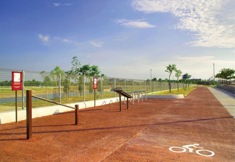 West Port, Pulau Indah