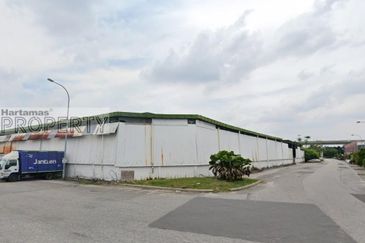 1.5 Stry Warehouse / Light Industrial @ Taman Perindustrian Kinrara