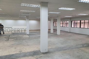 4-Stry Shoplot (3 units adjoint) @ Taman Maluri, Kuala Lumpur