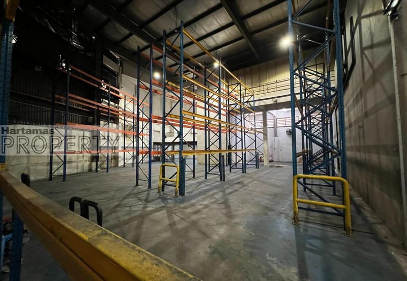 Warehouse w/ Chiller Room @ Hicom Glenmarie Industrial Park, Shah Alam, Selangor