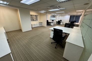 Fully fitted Office @ Menara RKT, KL City Centre KLCC