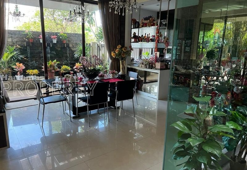 Villa Yarl, Taman Yarl (Corner Unit) - Luxury Bungalow with premium fittings