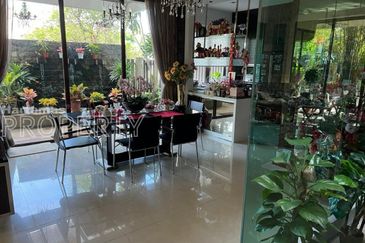 Villa Yarl, Taman Yarl (Corner Unit) - Luxury Bungalow with premium fittings