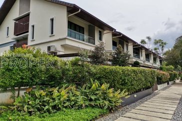 Villa Yarl, Taman Yarl (Corner Unit) - Luxury Bungalow with premium fittings