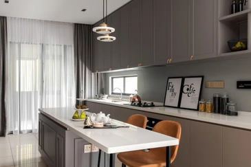 Bandar Baru Salak Tinggi