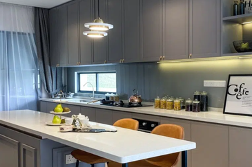 Bandar Baru Salak Tinggi