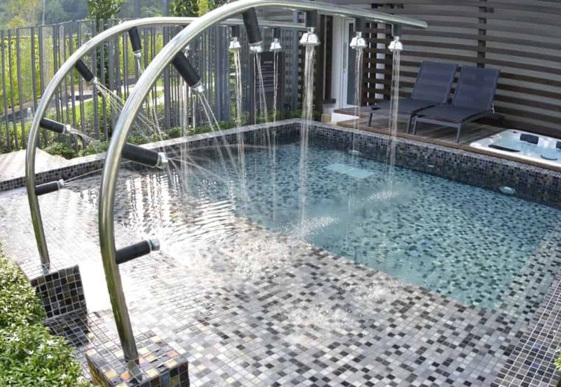 M Sinar Southville City