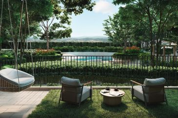 M Sinar Southville City