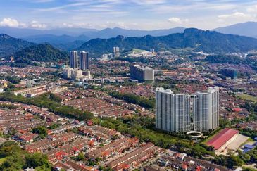 M Sinar Southville City