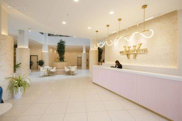 FREEHOLD / INDIVIDUAL TITLE 2 STOREY COMMERCIAL SHOPLOTS CORNER LOT 8900 SQFT HOT IN NEGERI SEMBILAN FOR SALE !!!