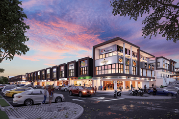 FREEHOLD / INDIVIDUAL TITLE 2 STOREY COMMERCIAL SHOPLOTS INTERMEDIATE LOT 3900 SQFT HOT IN NEGERI SEMBILAN FOR SALE !!!