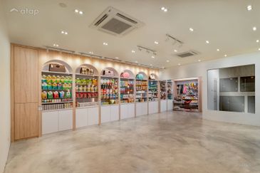 FREEHOLD / INDIVIDUAL TITLE 2 STOREY COMMERCIAL SHOPLOTS INTERMEDIATE LOT 3900 SQFT HOT IN NEGERI SEMBILAN FOR SALE !!!