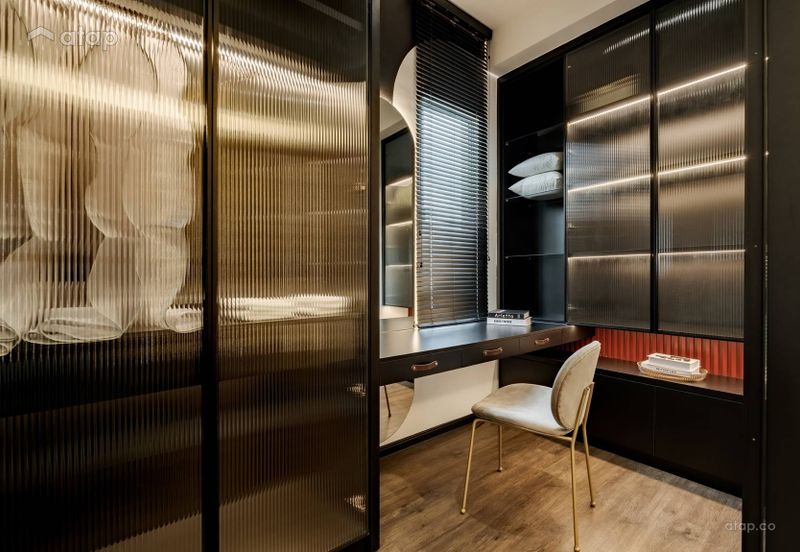 FREEHOLD / INDIVIDUAL TITLE PREMIUM 2 STOREY LANDED HOUSE HOT IN MANTIN FOR SALE !!!