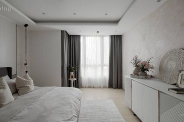 FREEHOLD FULLY FURNISHED CONDOMINIUM HOT IN SUNGAI LONG FOR SALE !!!