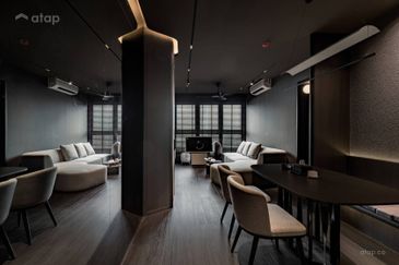 FREEHOLD FULLY FURNISHED CONDOMINIUM HOT IN SUNGAI LONG FOR SALE !!!