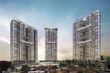 FREEHOLD FULLY FURNISHED CONDOMINIUM HOT IN SUNGAI LONG FOR SALE !!!