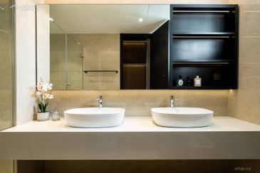 FREEHOLD FULLY FURNISHED CONDOMINIUM HOT IN SUNGAI LONG FOR SALE !!!